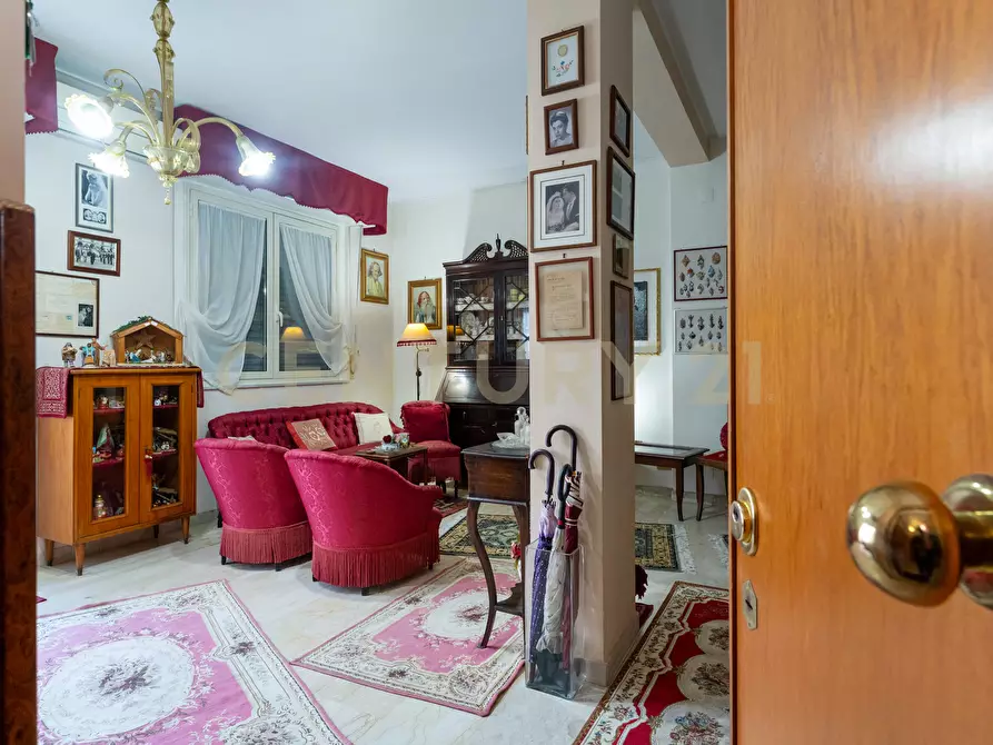 Immagine 11 di Attico in vendita  in Via Gargano 31 a Catania