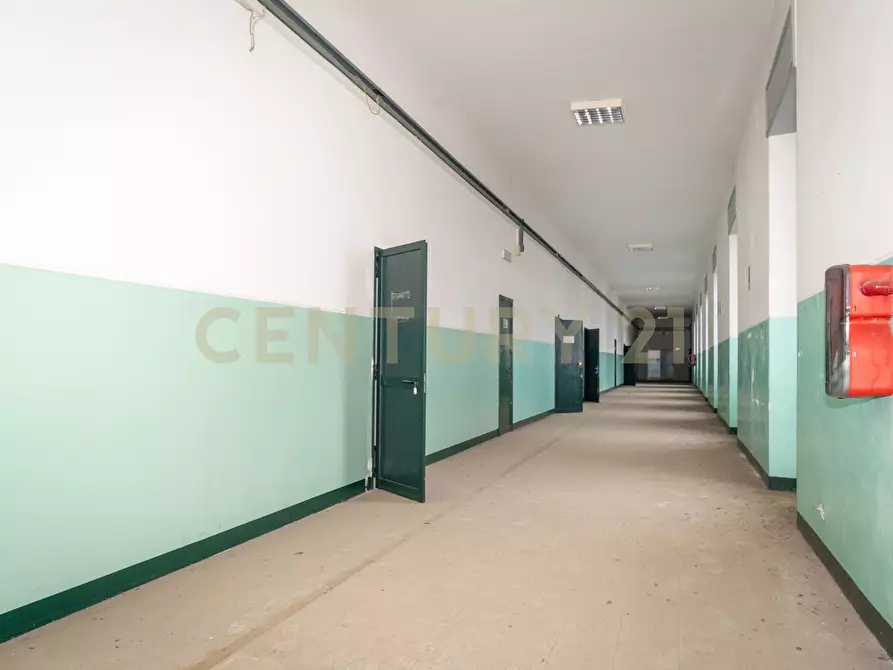 Immagine 32 di Palazzo in vendita  in Via delle Terme 173 a Acireale