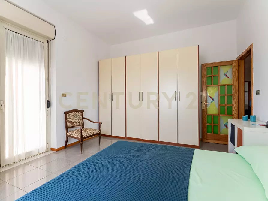 Immagine 26 di Pentalocale in vendita  in Via Salvatore Vigo 106 a Acireale