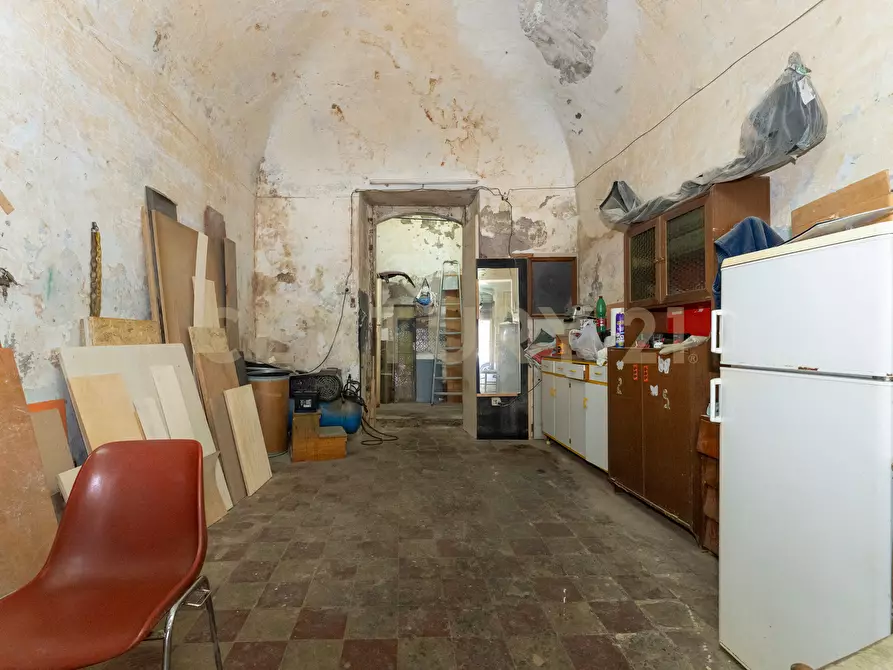 Immagine 15 di Bilocale in vendita  in Via Celeste 71 a Catania