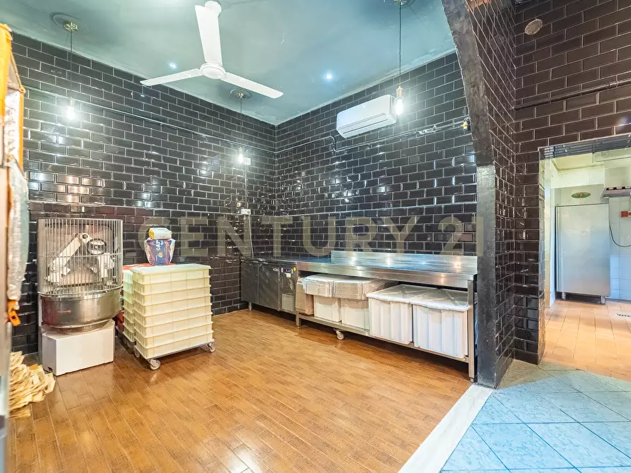 Immagine 19 di Pizzeria / Pub in vendita  in via Rutilio Namaziano 15 a Roma