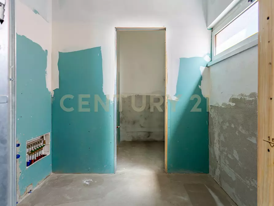 Immagine 24 di Quadrilocale in vendita  in Via dell'Olmata 30 a Roma