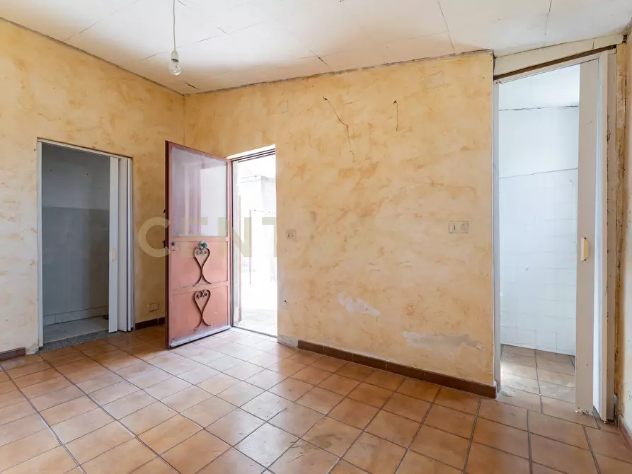 Immagine 48 di Quadrilocale in vendita  in Stradale Cravone 105 a Catania