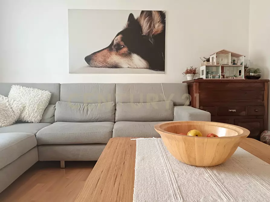 Immagine 3 di Pentalocale in vendita  in Via XXV Aprile 28 a Abbadia San Salvatore