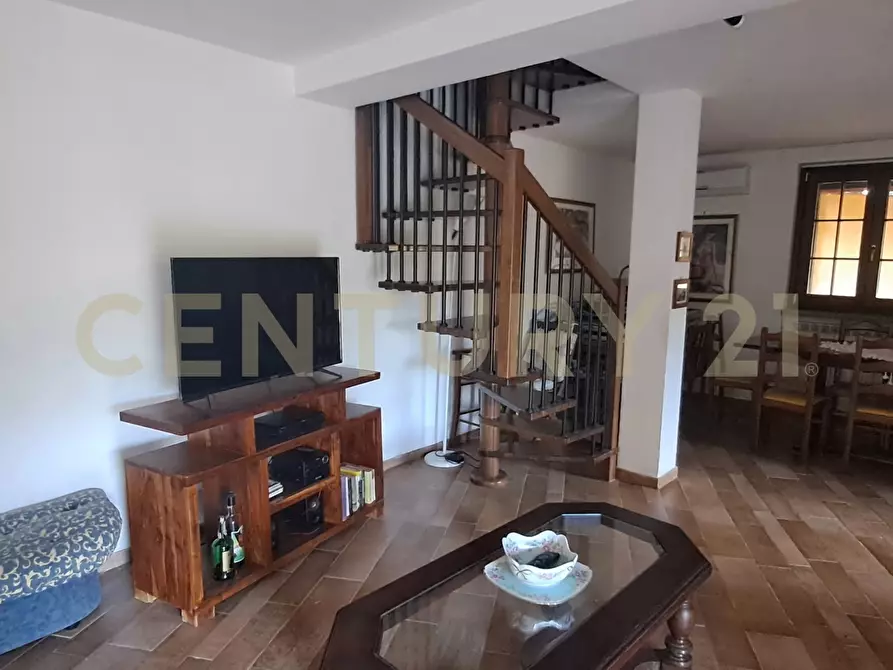 Immagine 9 di Villa in vendita  in Via Ponte Ilario a Orbetello