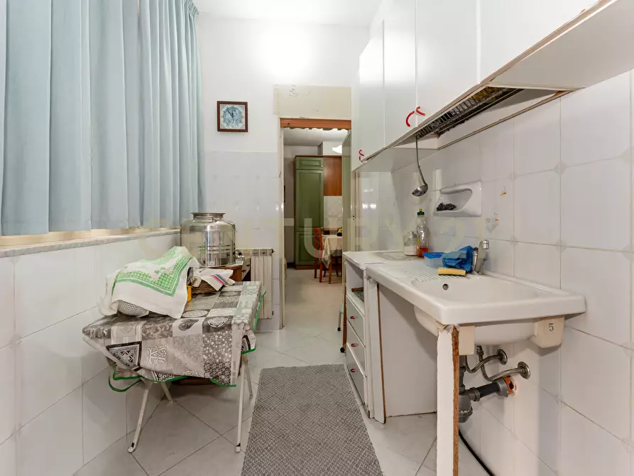 Immagine 34 di Trilocale in vendita  in Via Zuccarelli 70 a Catania