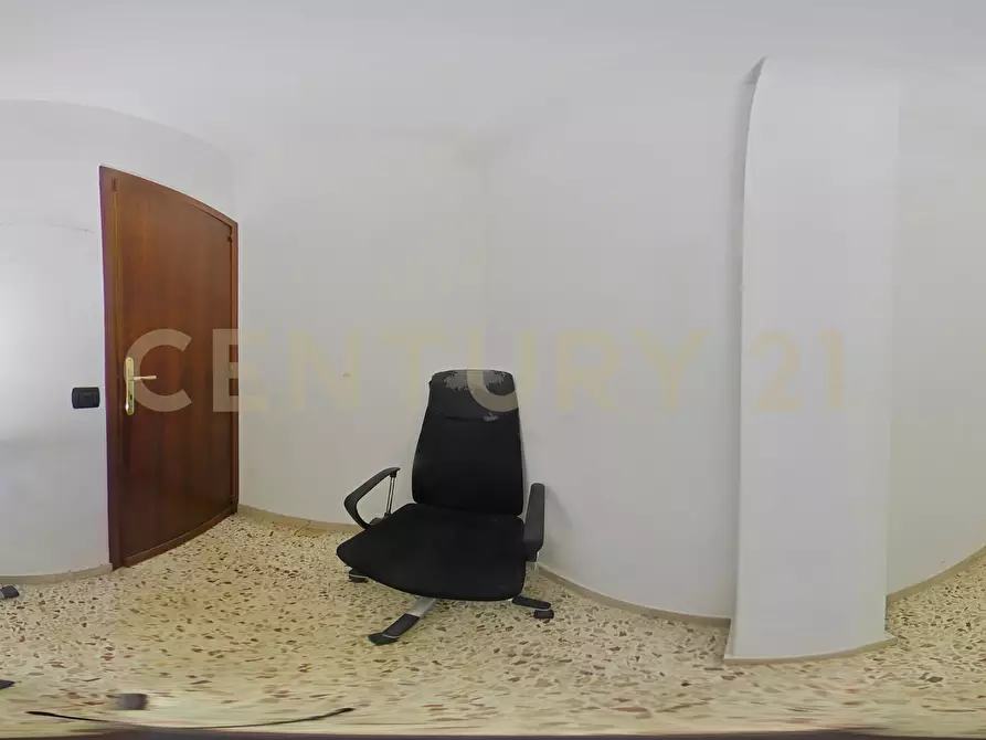 Immagine 34 di Appartamento in vendita  in Via Guglielmo Marconi 36 a Valverde