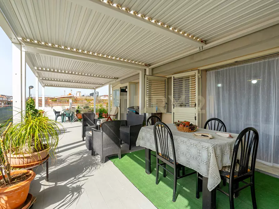 Immagine 43 di Pentalocale in vendita  in Via Acquedotto Greco 248 a Catania