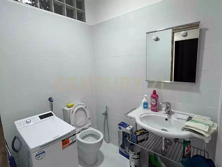 Immagine 13 di Appartamento in affitto  in Via dei Sommozzatori 7 a Roma