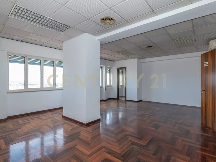 Immagine 25 di Appartamento in vendita  in Viale dei Platani a Ragusa