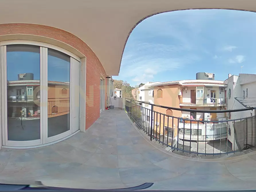 Immagine 41 di Trilocale in vendita  in Via Livorno 101 a Aci Castello