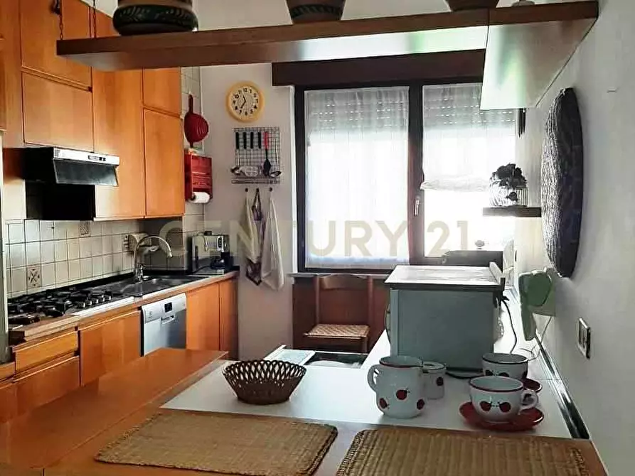 Immagine 11 di Porzione di casa in affitto  in Via Giacomo Favretto a Verona