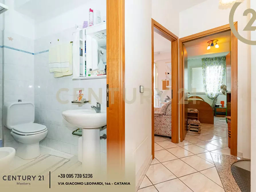 Immagine 16 di Trilocale in vendita  in Via Giuseppe Verdi 40 a Roccalumera