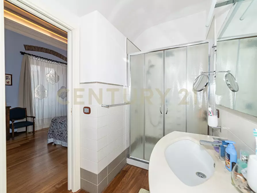 Immagine 39 di Villa in vendita  in Via Scalilla 42 a Catania