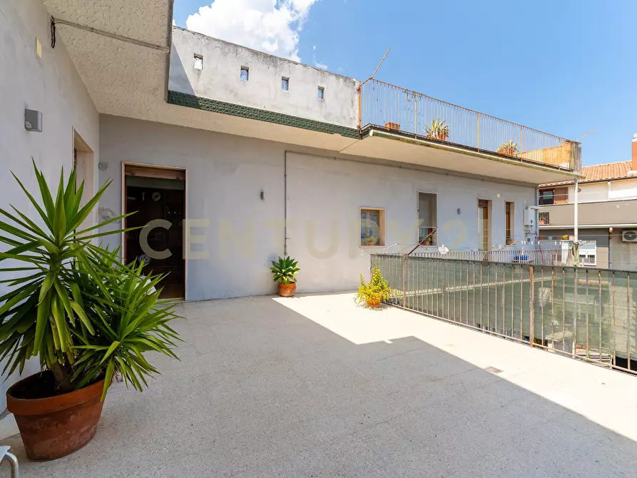 Immagine 34 di Casa semindipendente in vendita  in Via Duca degli Abruzzi 105 a San Giovanni La Punta