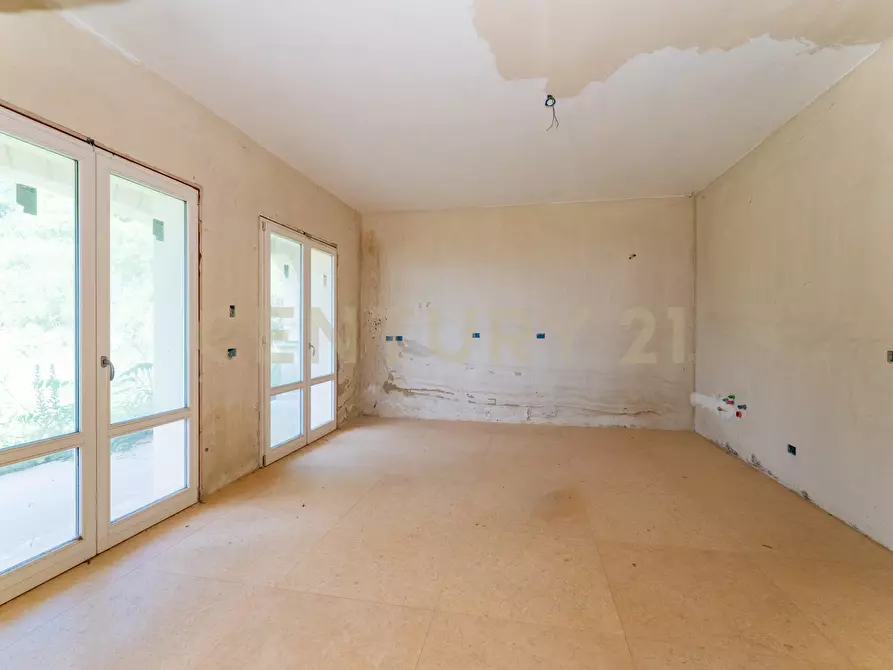 Immagine 9 di Villa in vendita  in Via Casalrosato 19 a Valverde