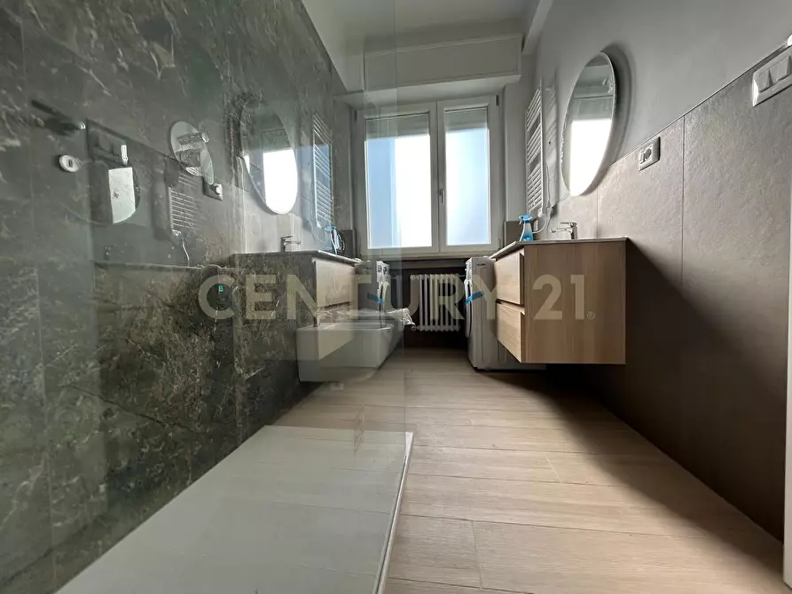 Immagine 11 di Quadrilocale in vendita  in Via Merano 9 a Verona