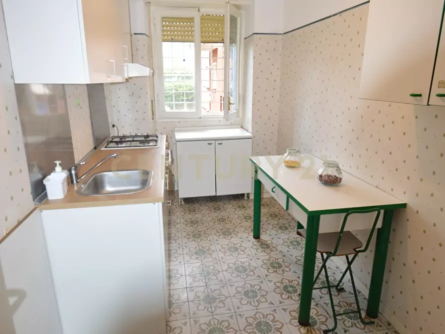 Immagine 13 di Pentalocale in vendita  a Roma