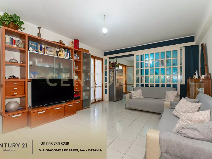 Immagine 3 di Quadrilocale in vendita  in Via Gesualdo Bufalino 1 a Aci Catena