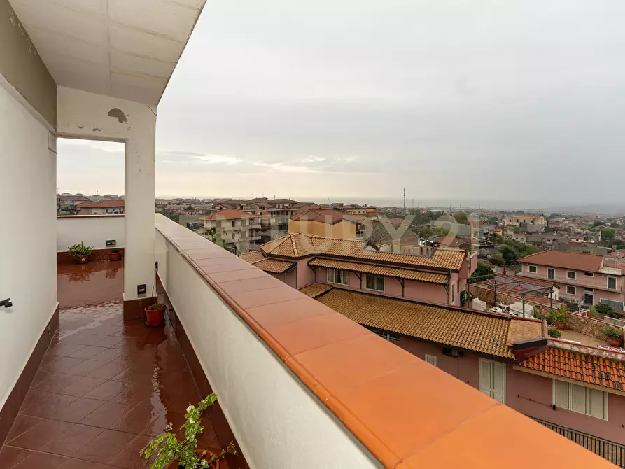 Immagine 40 di Attico in vendita  in Via Macello 13/A a Catania