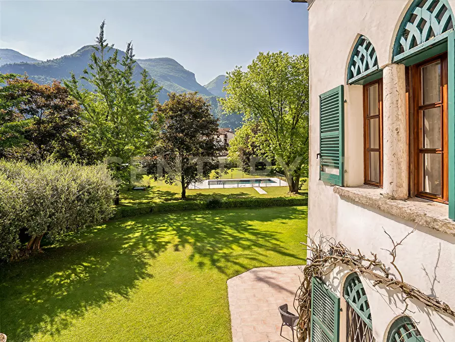 Immagine 139 di Villa in vendita  in Via Adige 25 a Brentino Belluno