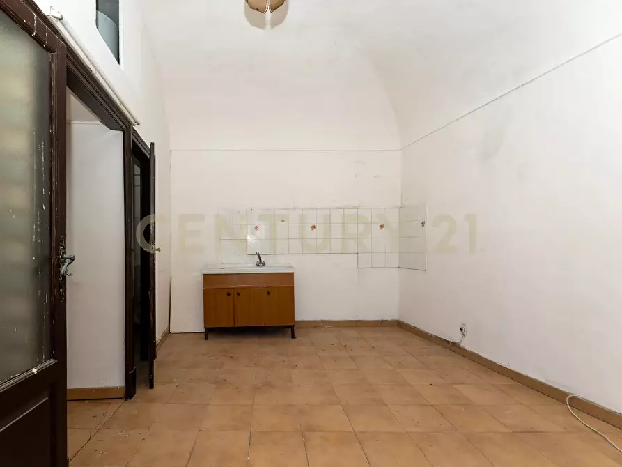 Immagine 27 di Trilocale in vendita  in Corso Vittorio Emanuele 122 a Caltagirone