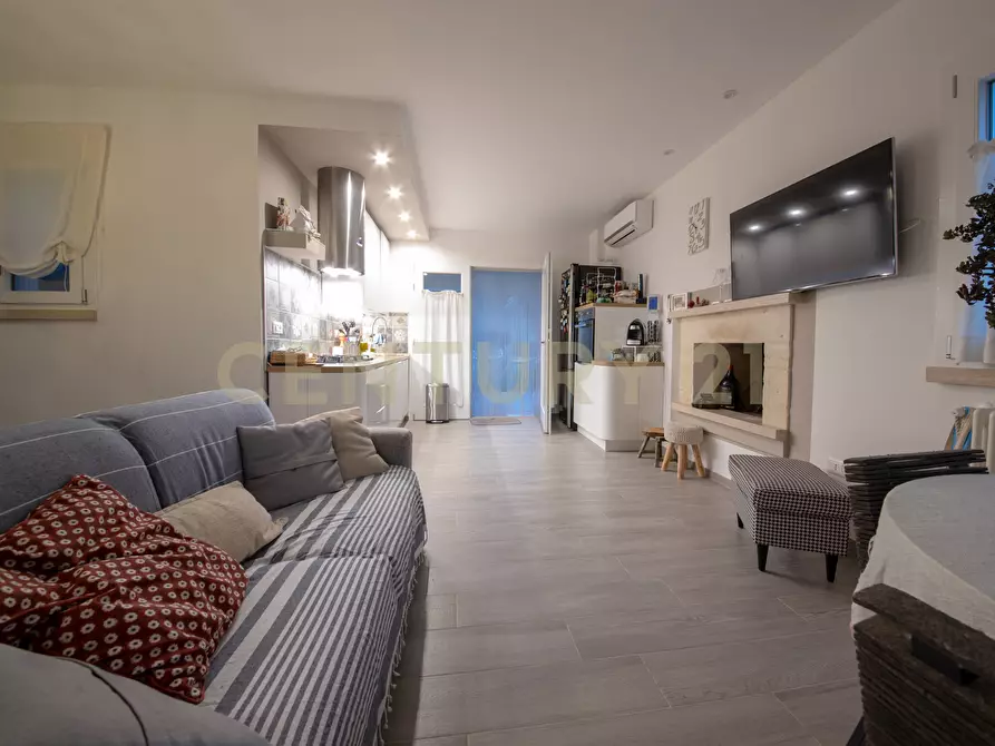 Immagine 97 di Villa in vendita  a Carovigno