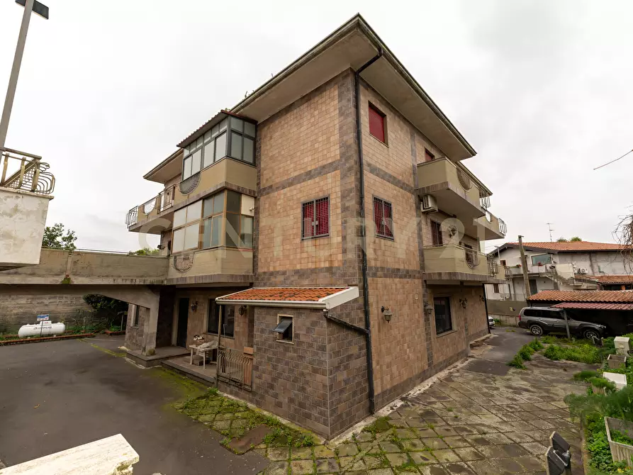 Immagine 79 di Villa in vendita  in Via delle Camelie 20 a Misterbianco