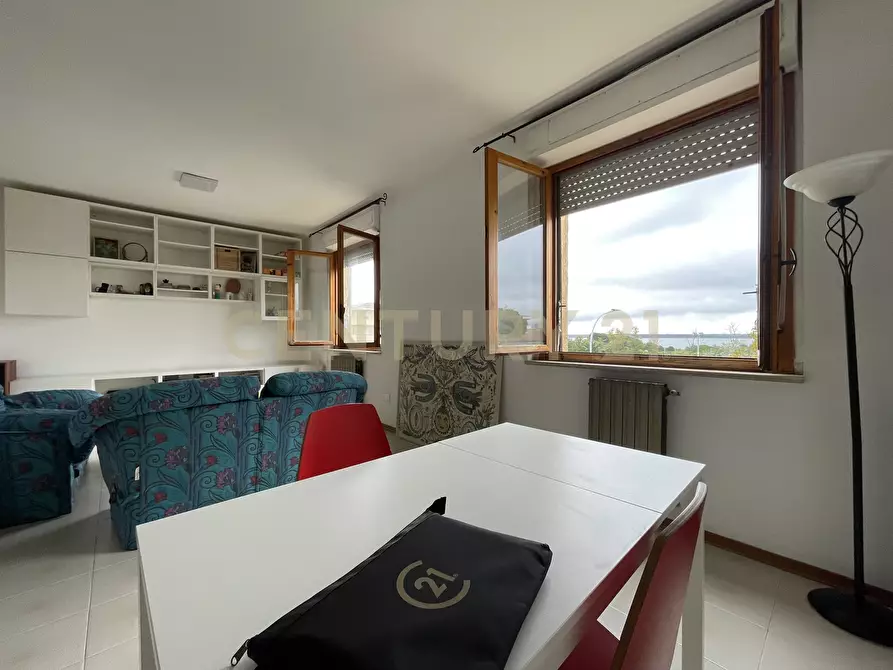 Immagine 5 di Pentalocale in vendita  in Via Pietro Nenni 19 a Orbetello