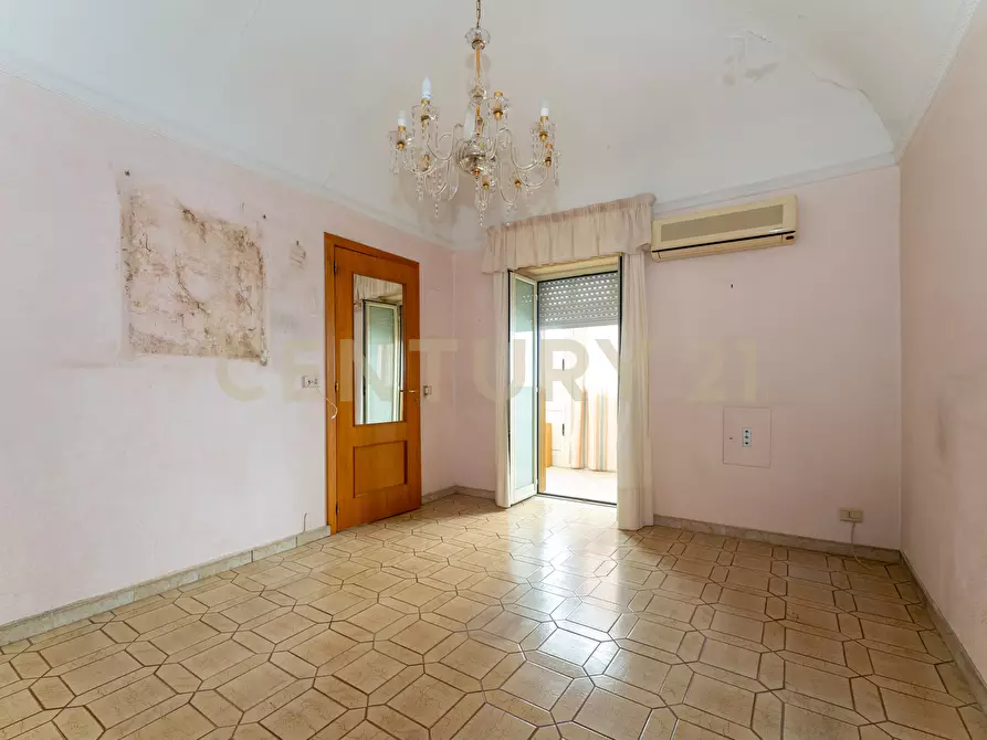 Immagine 41 di Pentalocale in vendita  in Via Giuseppe Garibaldi 179 a Catania