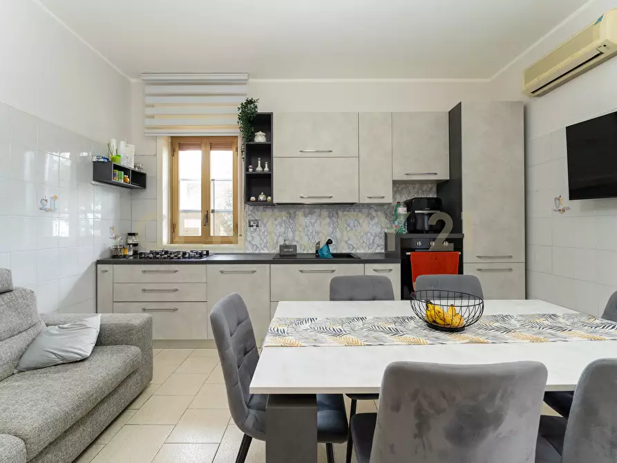 Immagine 30 di Quadrilocale in vendita  in Via Pompeo Vecchio 29 a Mascalucia