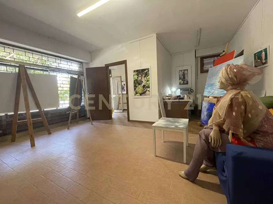 Immagine 6 di Locale commerciale in vendita  in Via Paolieri 18 a Orbetello