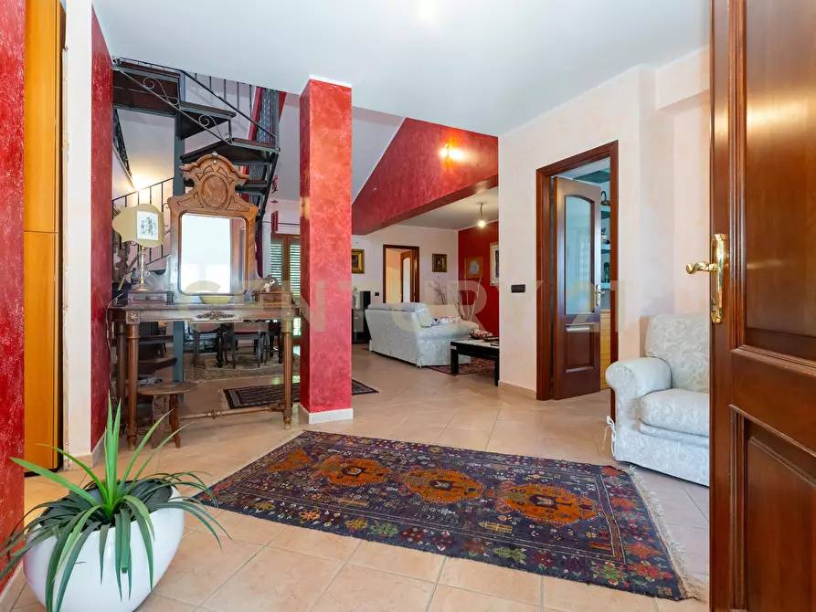 Immagine 92 di Villa in vendita  in Via Ottavia Penna 50 a Caltagirone