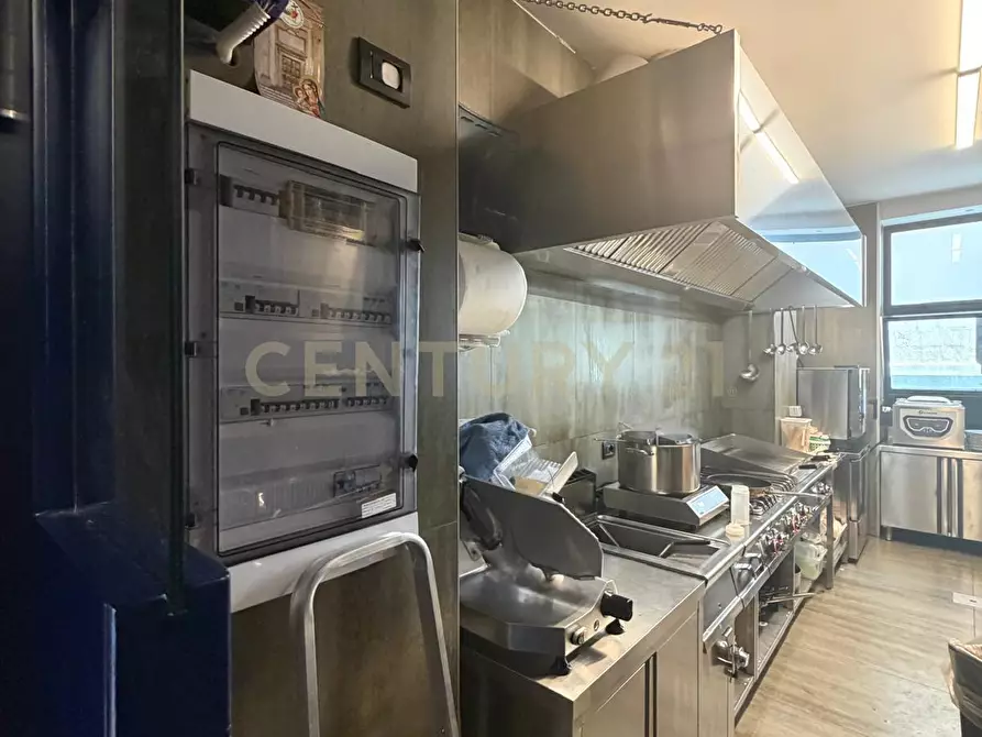 Immagine 21 di Bar / Ristorante in vendita  in Via Davì 43 a Acireale