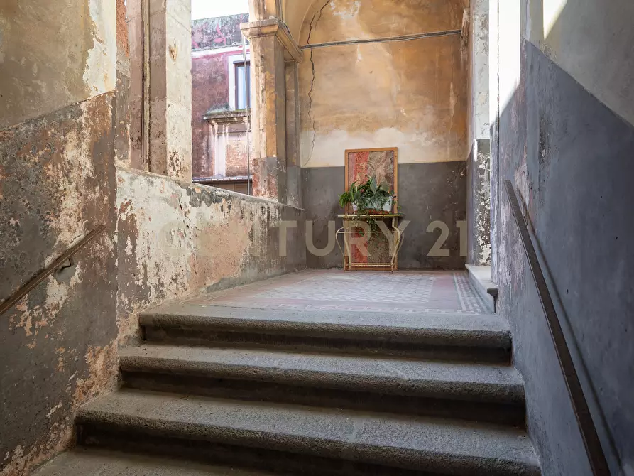 Immagine 63 di Appartamento in vendita  in Via del Vecchio Bastione 5 a Catania