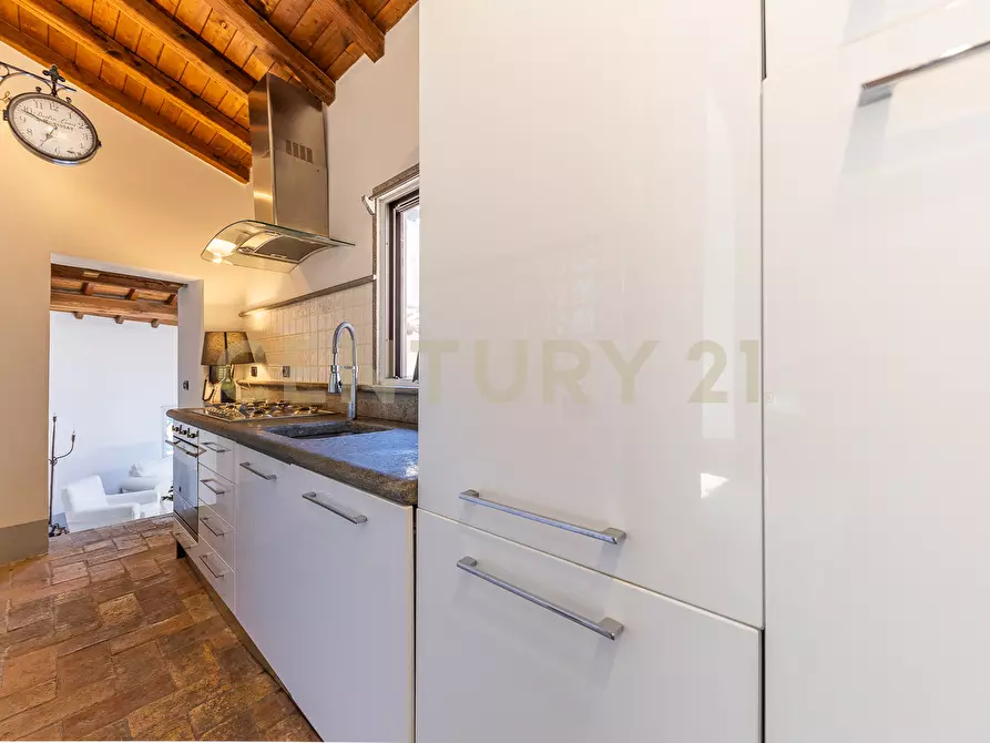 Immagine 50 di Villa in vendita  in Viale Giuseppe Mazzini 36 a Viterbo