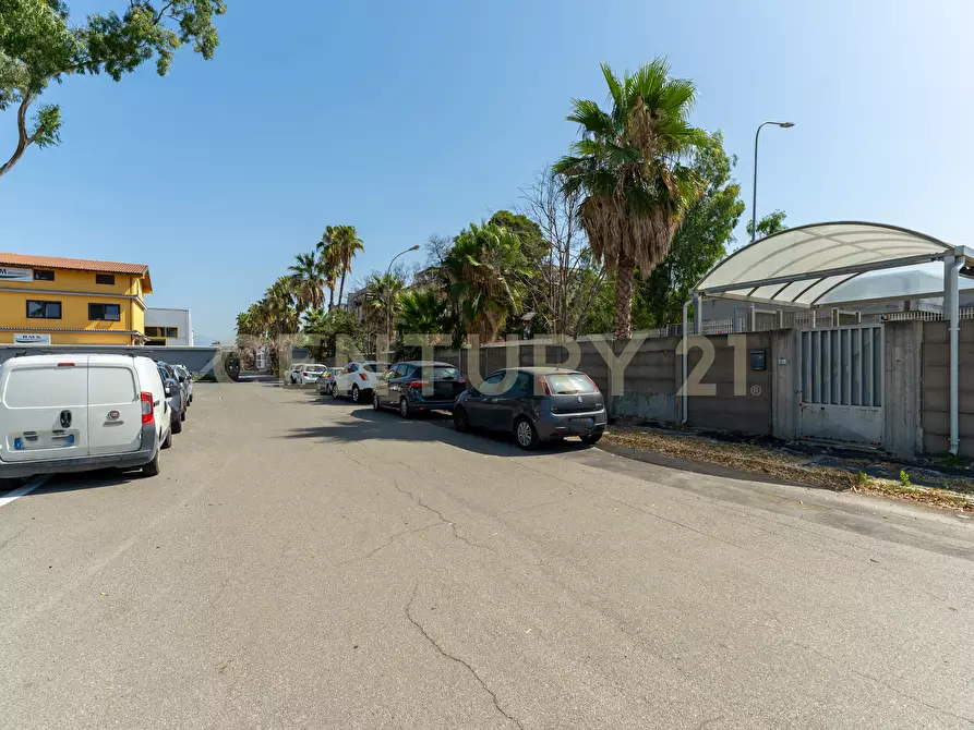 Immagine 28 di Attività artigianale in vendita  in Strada III Mimosa 14 a Catania