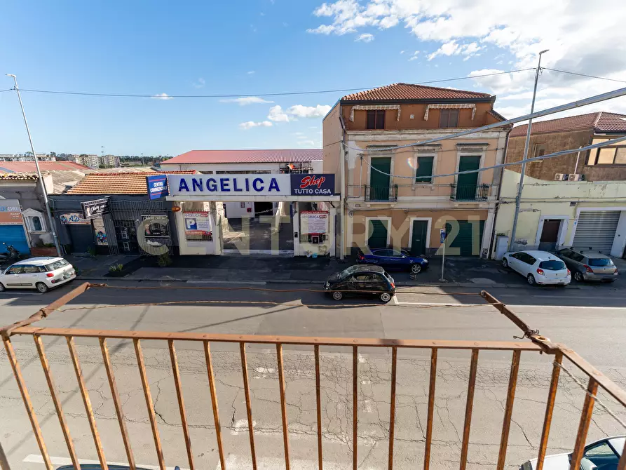 Immagine 33 di Casa indipendente in vendita  in Via Zia Lisa 252 a Catania