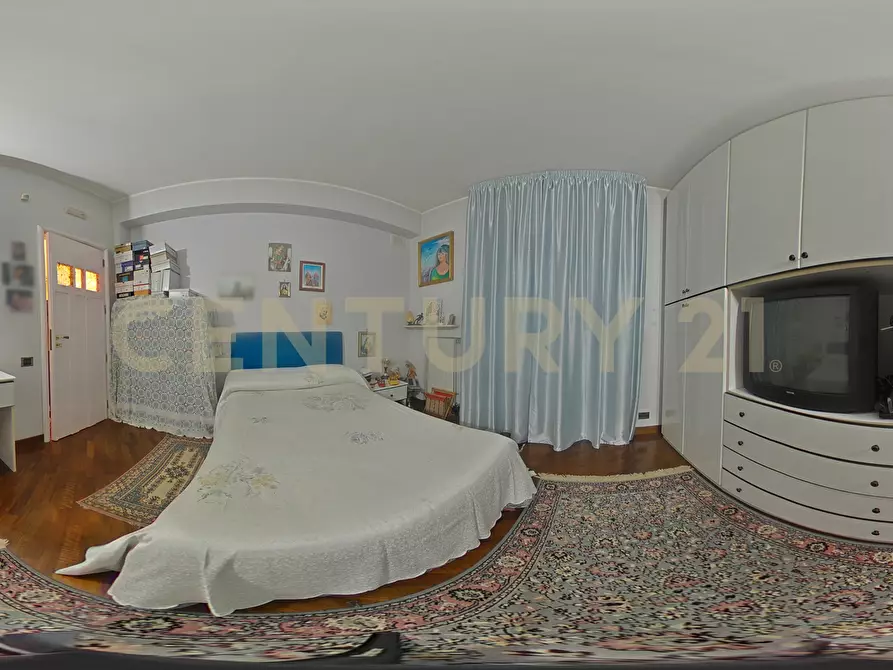 Immagine 107 di Villa in vendita  in Via Salemi 19 a Mascalucia