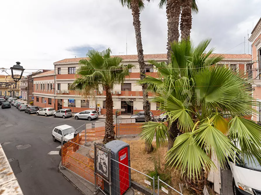 Immagine 47 di Casa indipendente in vendita  in Piazza Guglielmo Marconi 1 a Camporotondo Etneo