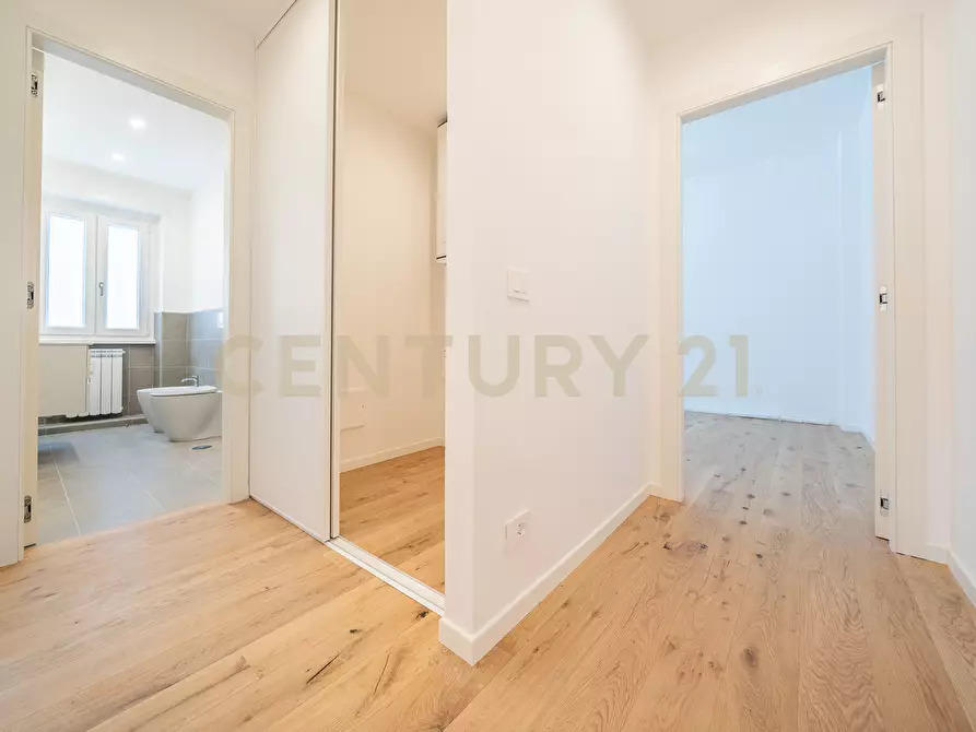 Immagine 66 di Trilocale in vendita  in Via Carlo Dossi 80 a Roma