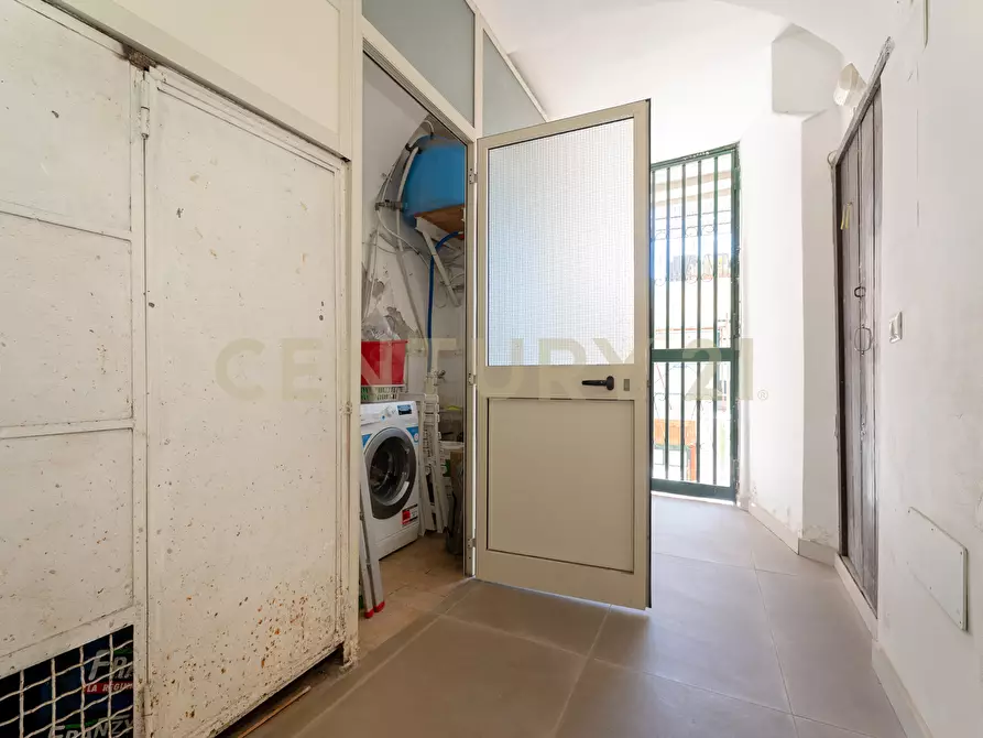 Immagine 35 di Bilocale in vendita  in Via Crociferi 60 a Catania