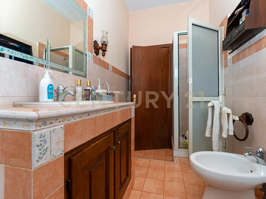 Immagine 24 di Trilocale in vendita  in Via Duca degli Abruzzi 163 a San Giovanni La Punta