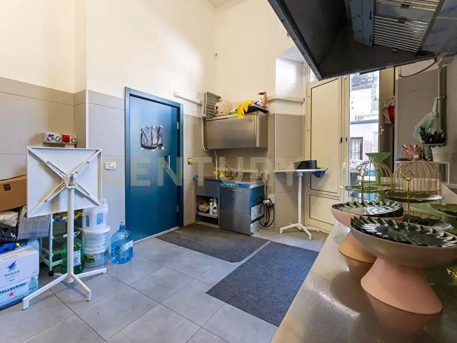 Immagine 30 di Pizzeria / Pub in vendita  in Viale Vittorio Veneto 7a a Catania