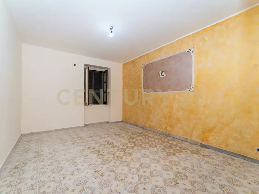 Immagine 21 di Trilocale in vendita  in Via del Frantoio 17 a Catania
