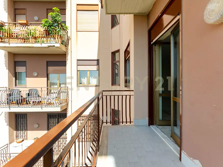 Immagine 15 di Quadrilocale in vendita  in Via Poggio D'Aquila 20 a Catania