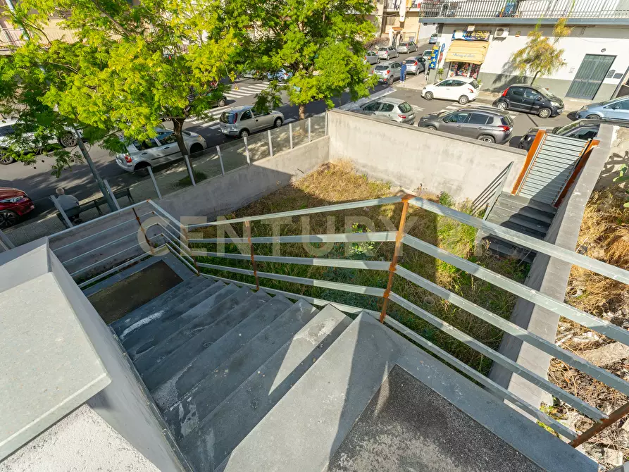 Immagine 8 di Locale commerciale in vendita  in Via Alfred Nobel snc a Misterbianco