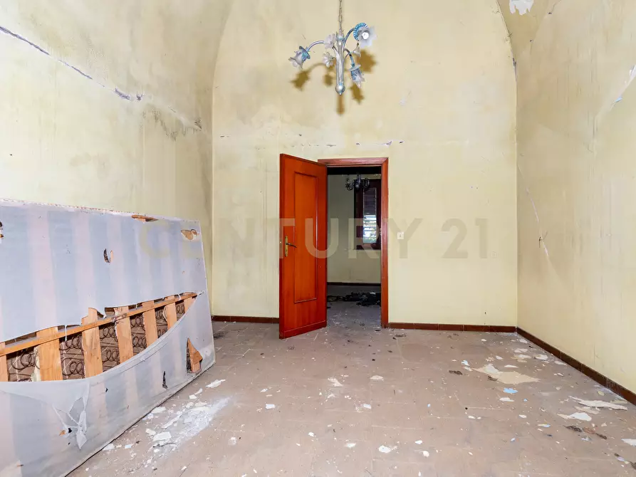 Immagine 41 di Rustico / casale in vendita  in Via Roccamena 84 a Acireale