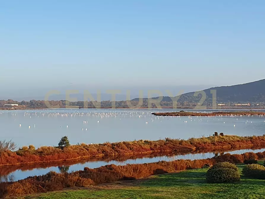 Immagine 14 di Bilocale in vendita  in Lungolago dei Pescatori 12 a Orbetello
