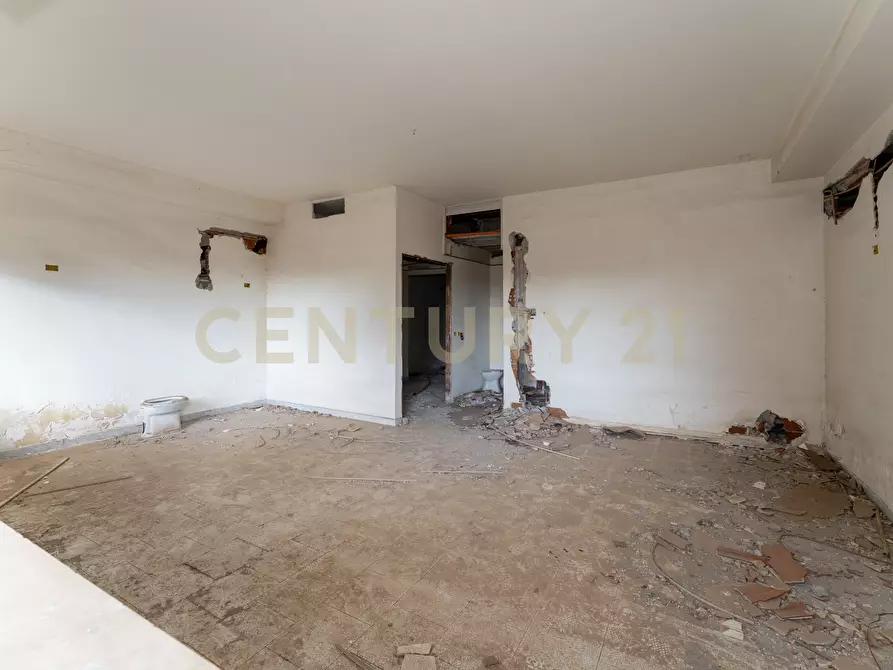 Immagine 21 di Palazzo in vendita  in SP13 53 a Motta Sant'anastasia